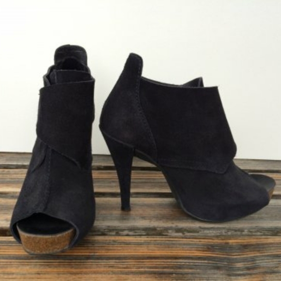 Ankle boots from the luxury brand‎ PEDRO GARCIA - Picture 3 of 4